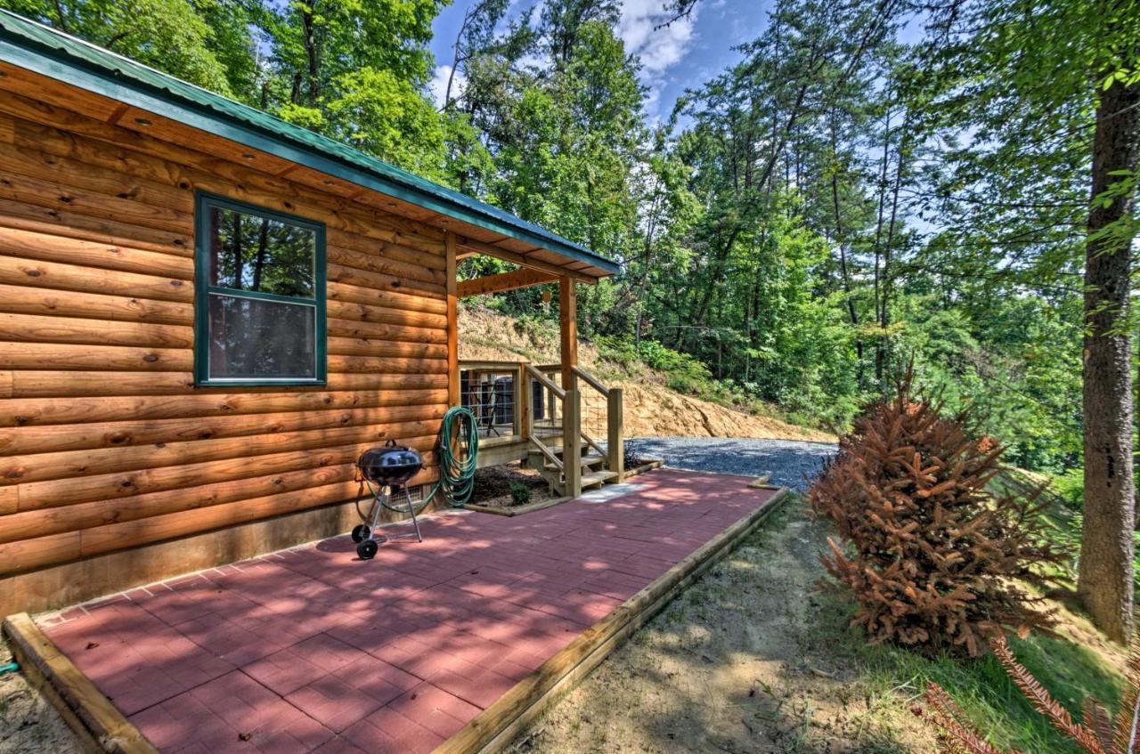 Bryson City Studio With Hot Tub - Near Nantahala! Екстериор снимка
